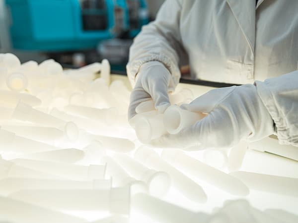 stampaggio-conto-terzi-per-prodotti-industrie-biomedicali-carpi stampaggio-conto-terzi-per-prodotti-industrie-biomedicali-carpi